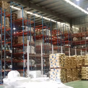 倉儲設備窄巷道貨架